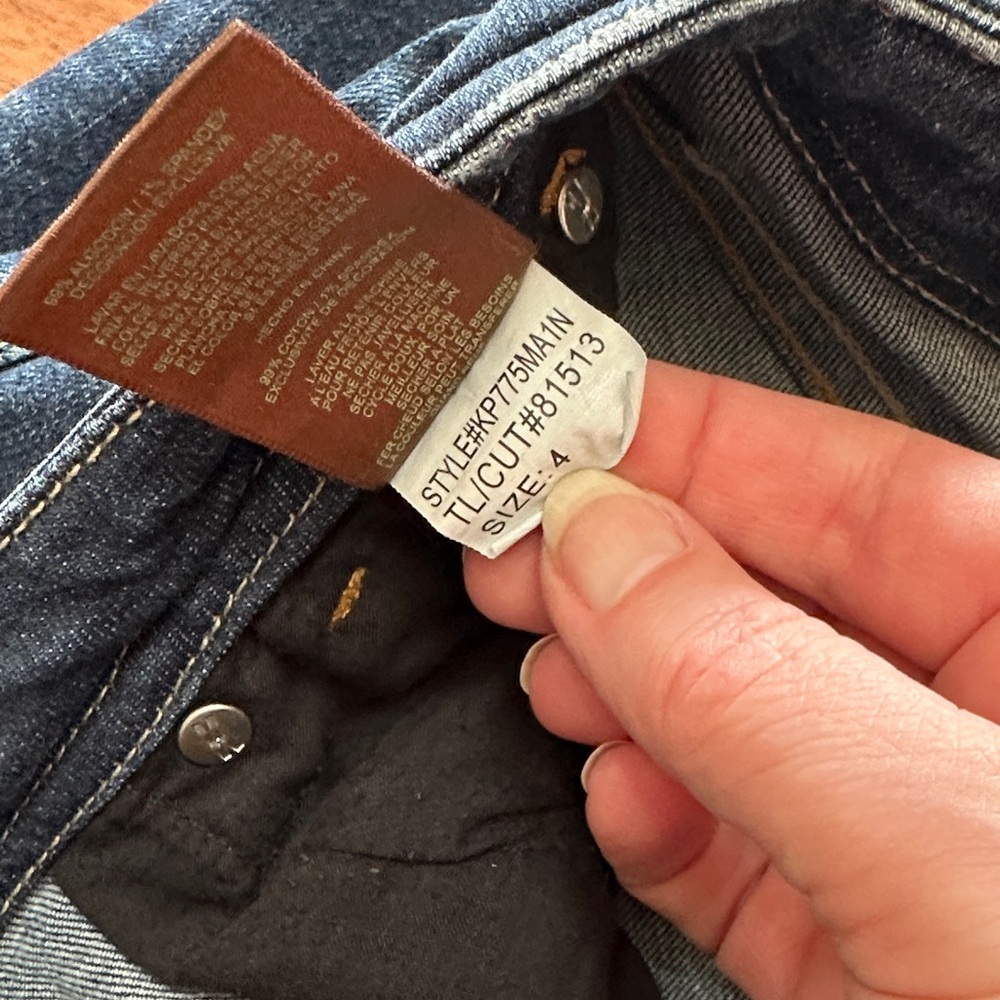 Kut from the Kloth Distressed Jeans - Picture 8 of 14